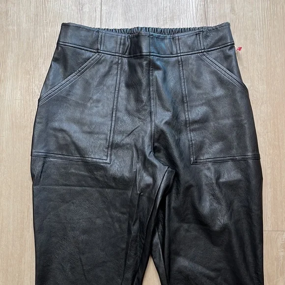NEW! SPANX Faux Leather Jogger Pants BLACK, SIZE LARGE 0865